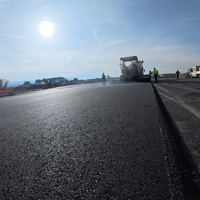 SUMITOMO HA60C 11 Appalti Engineering Aeroporto Pescara 3 768x7681 1