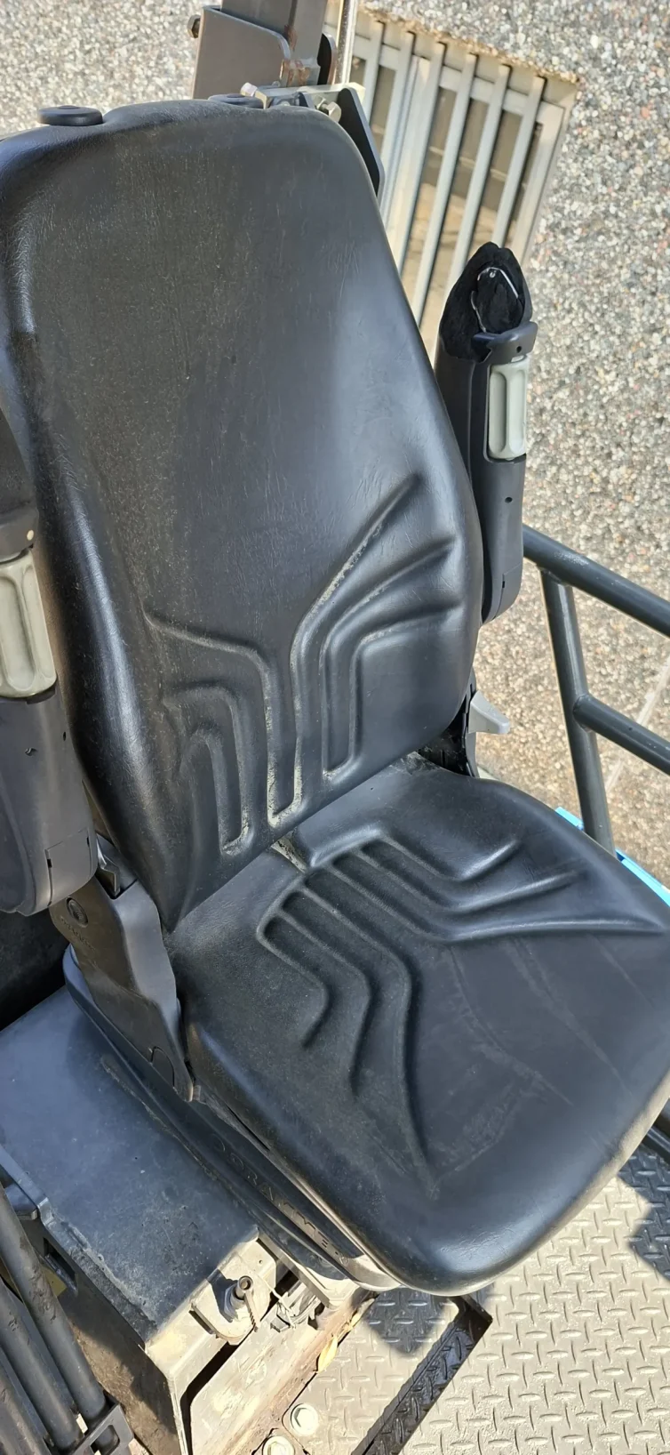 SUMITOMO HA60W-8 2019 (1)